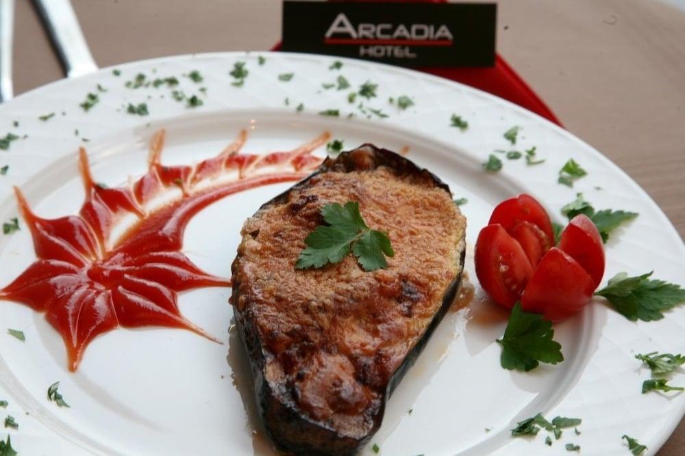 Arcadia Hotel Триполис Екстериор снимка